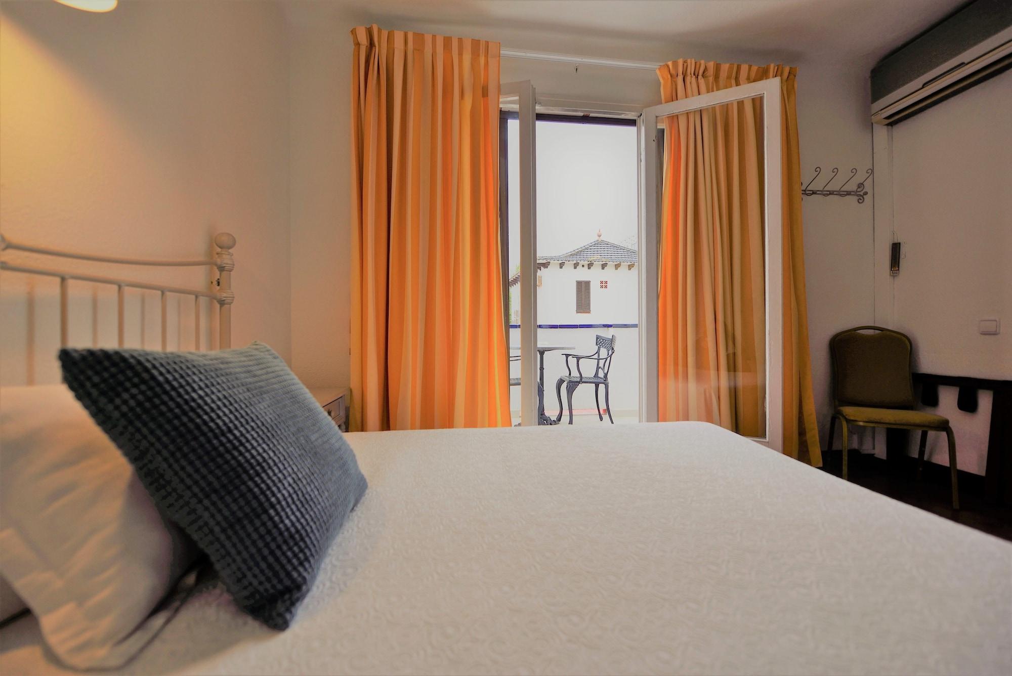 Hotel Capri ซีเจส ภายนอก รูปภาพ