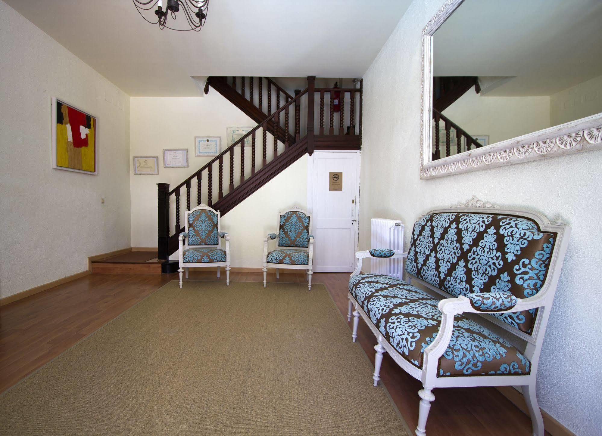Hotel Capri ซีเจส ภายนอก รูปภาพ